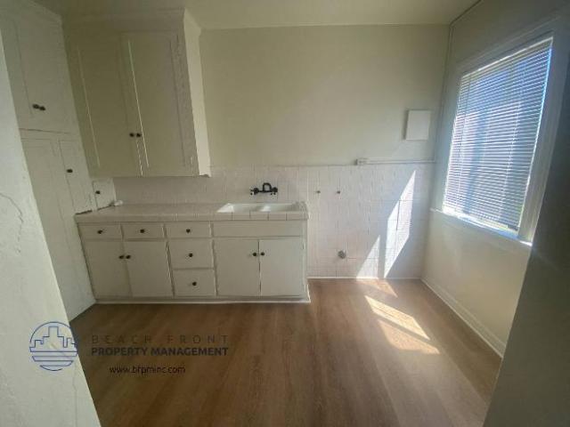 Apartment for rent in Canoga Park, California