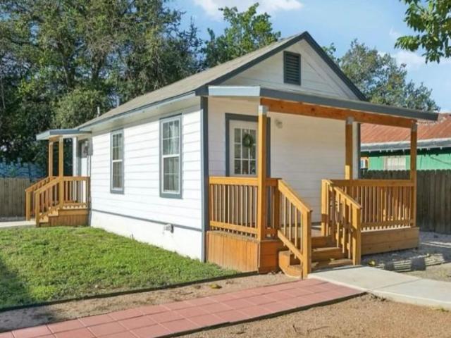 Condo for rent in Leesville, Texas