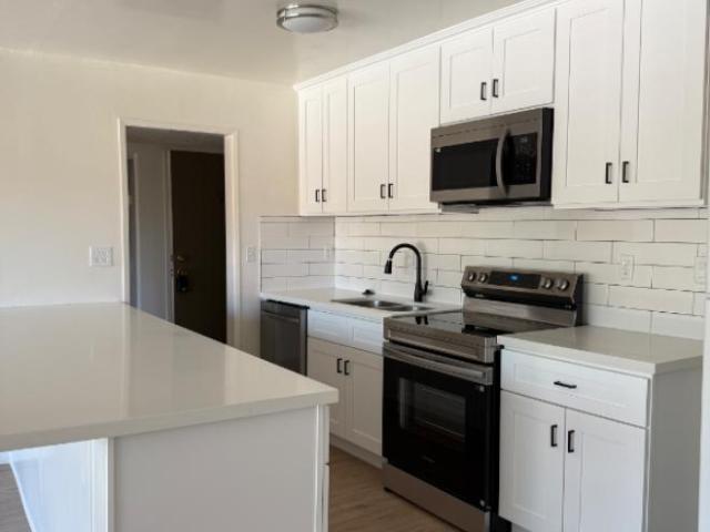 Condo for rent in Chatsworth Neighborhood Council District, Canoga Park