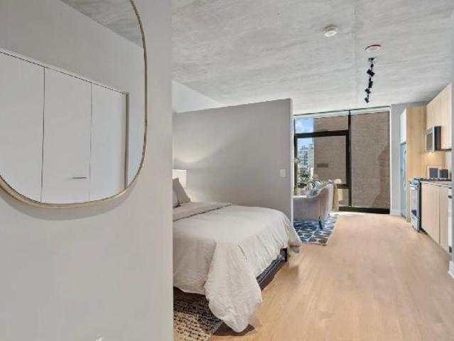 Condo for rent in Chicago Park, Illinois