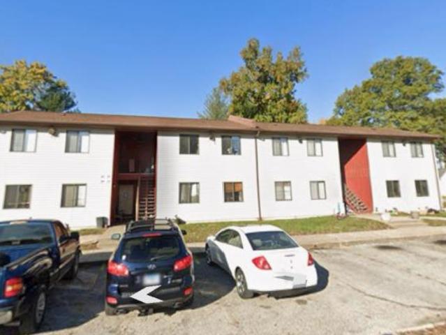 Condo for rent in Clinton, Illinois