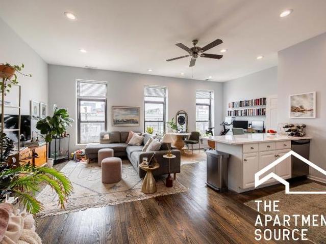 Condo for rent in Chicago Park, Illinois