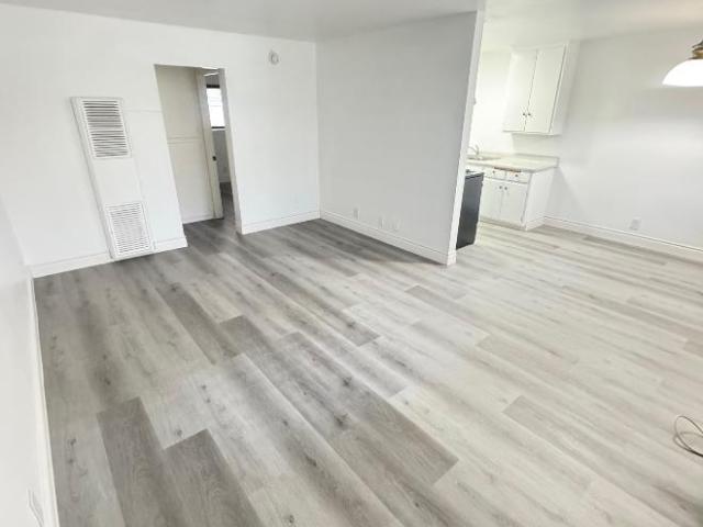 Condo for rent in Azusa, California