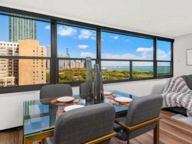 Condo for rent in Chicago Park, Illinois