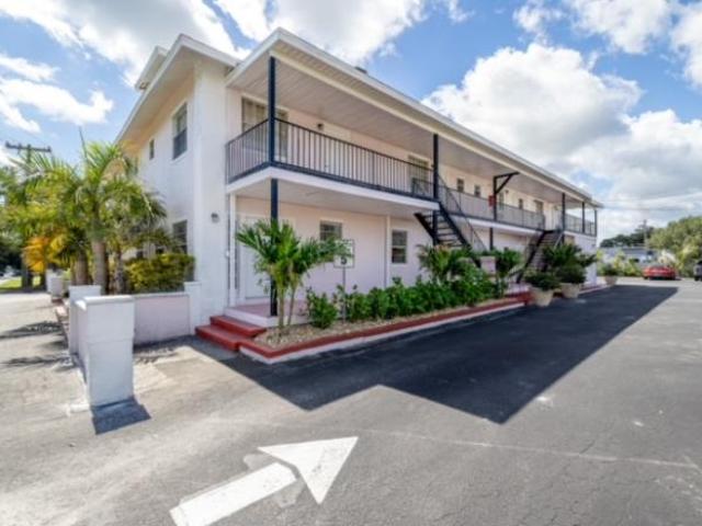 Condo for rent in Melbourne