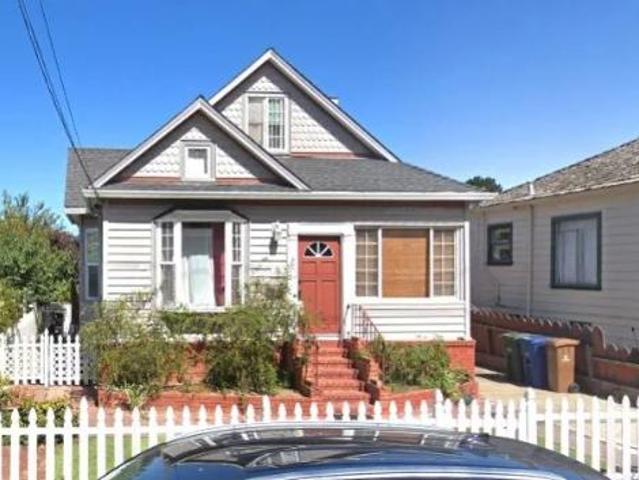 Condo for rent in Monterey, California
