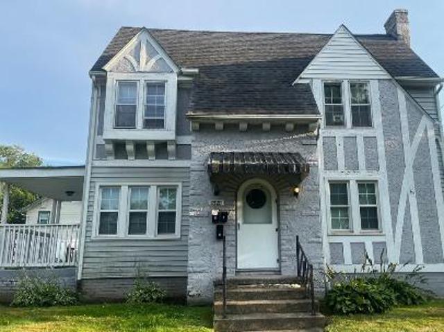 Condo for rent in Summit, Ohio