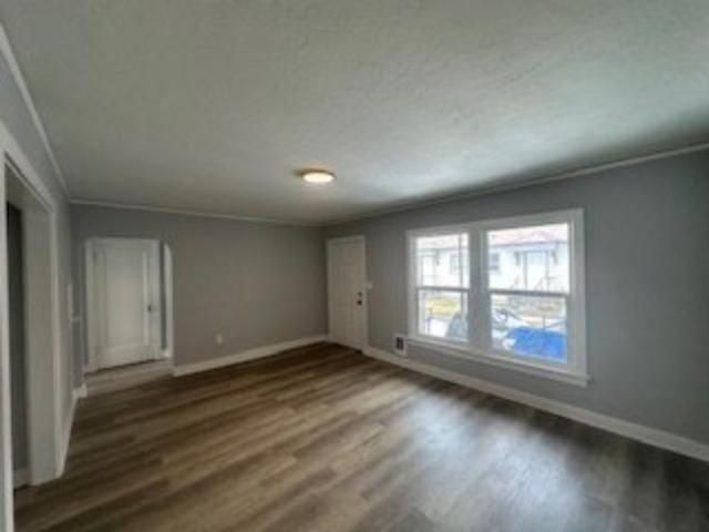 Condo for rent in Oregonia