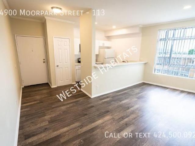 Condo for rent in Sherman Oaks