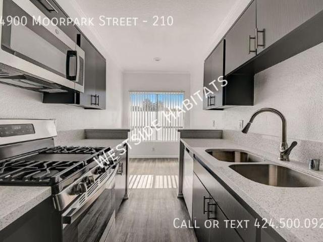 Condo for rent in Sherman Oaks Neighborhood Council District, Canoga Park