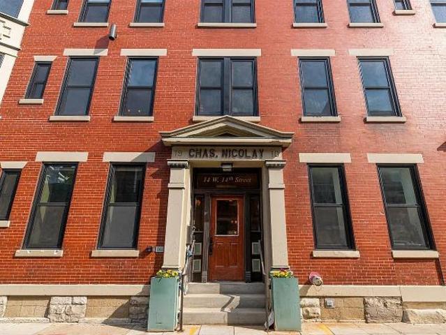 Condo for rent in Roselawn, Ohio