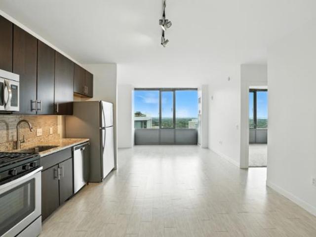 Condo for rent in Oak Park, Illinois