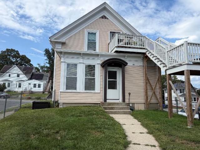 Condo for rent in Milford, Massachusetts