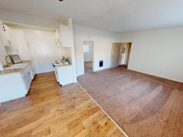 Condo for rent in Bellflower Condo for rent in Bellflower
