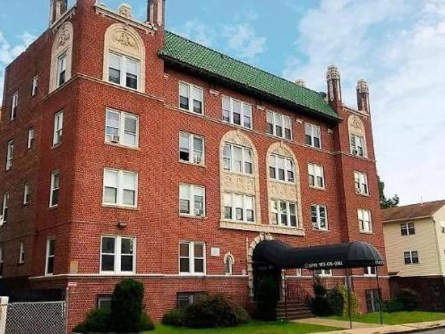 Condo for rent in East Orange
