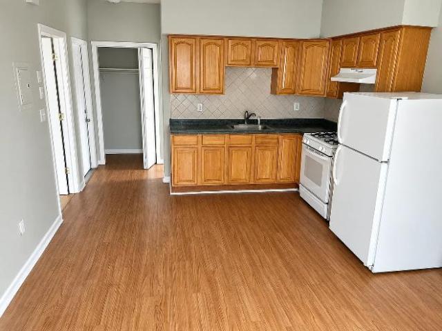 Condo for rent in Elizabeth, New Jersey