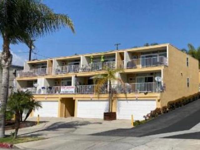 Condo for rent in Signal Hill Condo for rent in Signal Hill