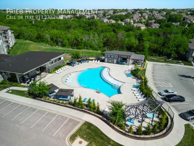 Condo for rent in Kansas