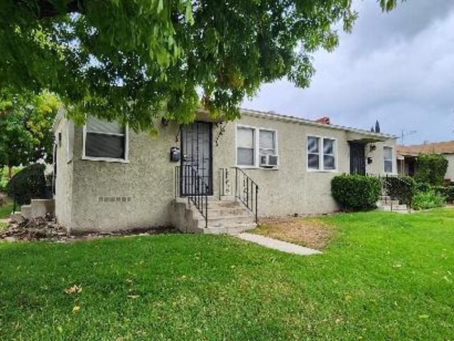 Condo for rent in Burbank, California