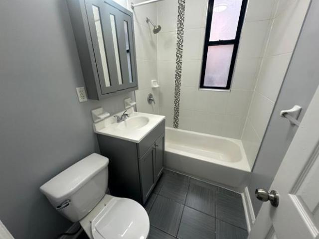 Condo for rent in East Orange
