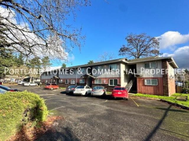 Condo for rent in Oregonia
