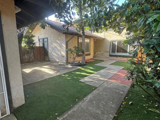 Condo for rent in Orange, California
