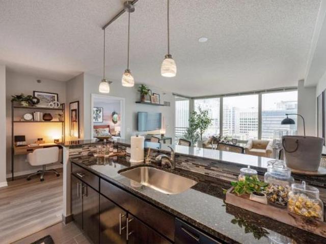 Condo for rent in Chicago Park, Illinois