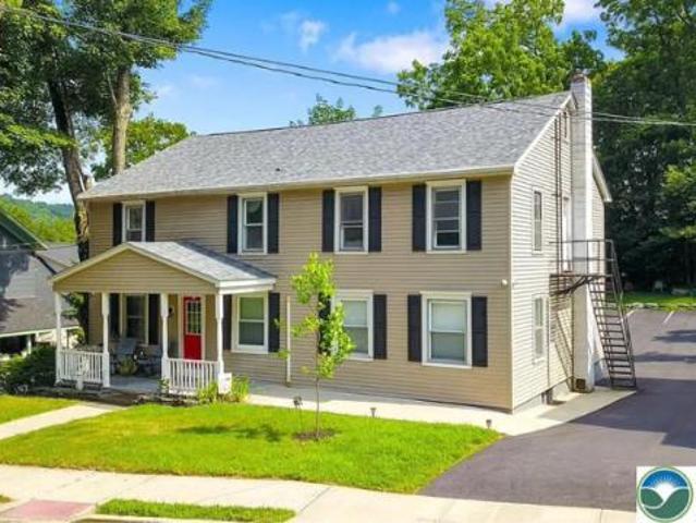 Condo for rent in Delaware Water Gap, Pennsylvania