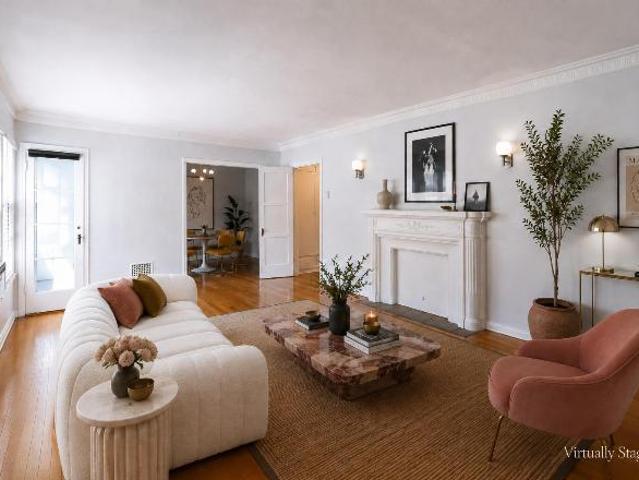 Condo for rent in Canoga Park, California