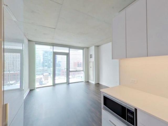 Condo for rent in Chicago Park, Illinois