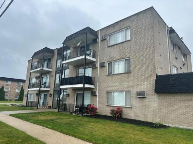 Condo for rent in Alsip