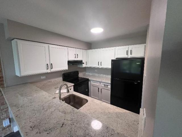 Condo for rent in Lisle, Illinois