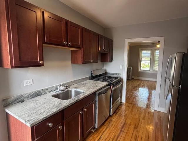 Condo for rent in Chicago Park, Illinois