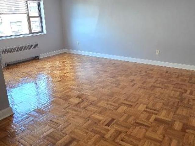 Condo for rent in East Orange