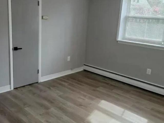 Condo for rent in Maple Shade, New Jersey