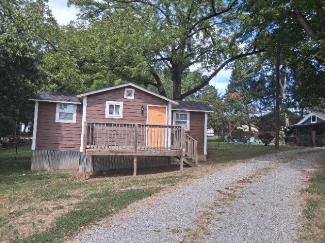 House for rent in Cramerton, North Carolina