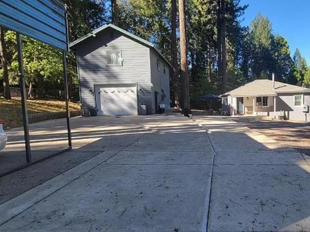 House for rent in Pollock Pines, California