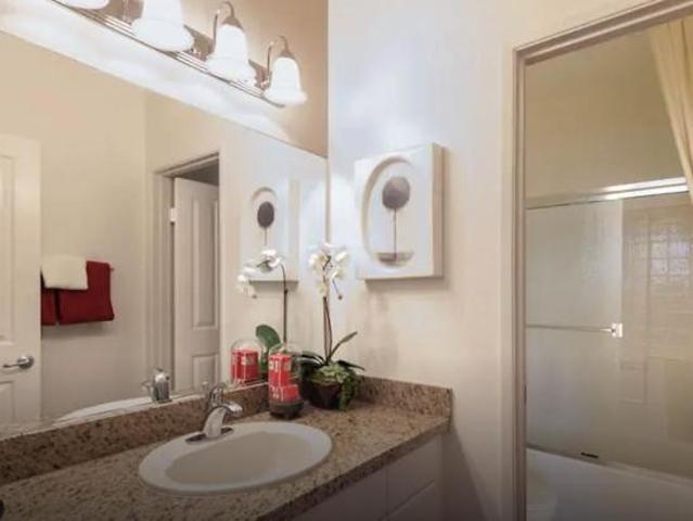 Townhouse for rent in Irvine