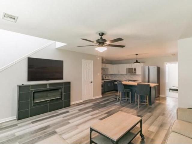 Townhouse for rent in Prairie View