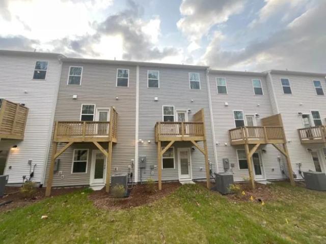 Townhouse for rent in Wake, North Carolina