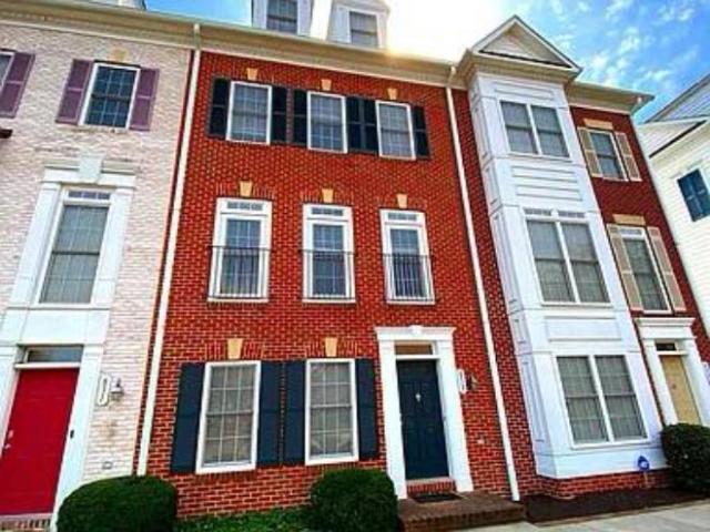 Townhouse for rent in Gibsonton, Maryland