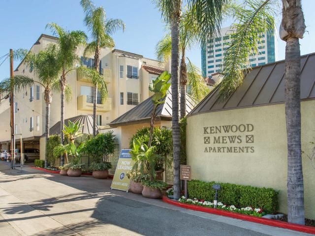 Apartment for rent in Burbank, California