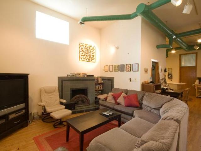 Condo for rent in Chicago Park, Illinois