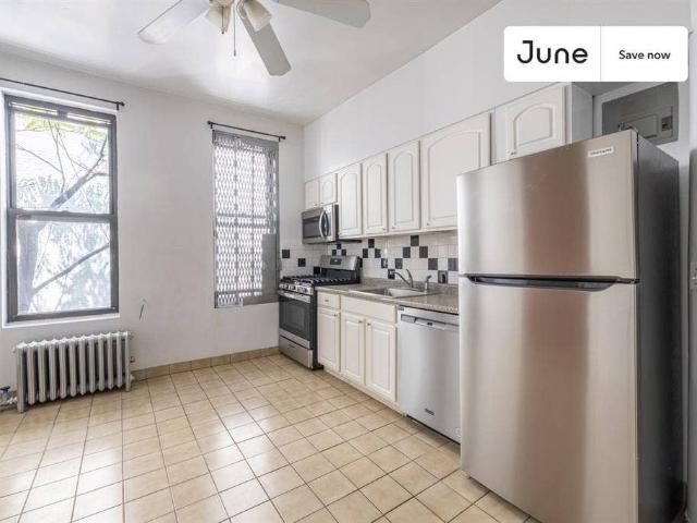Apartment for rent in Arverne, New York