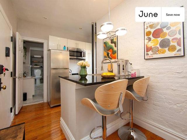 Apartment for rent in Arverne, New York