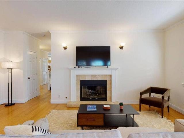 Room for rent in San Mateo, California