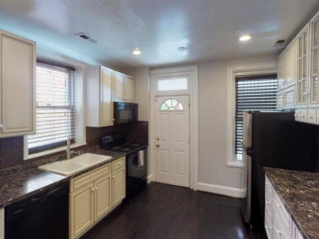 Room for rent in Washington, Washington DC