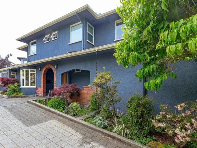 House for sale in Fairfield, Victoria