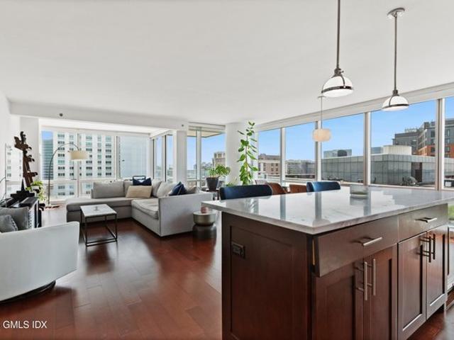 Condo for sale in Cos Cob, Connecticut