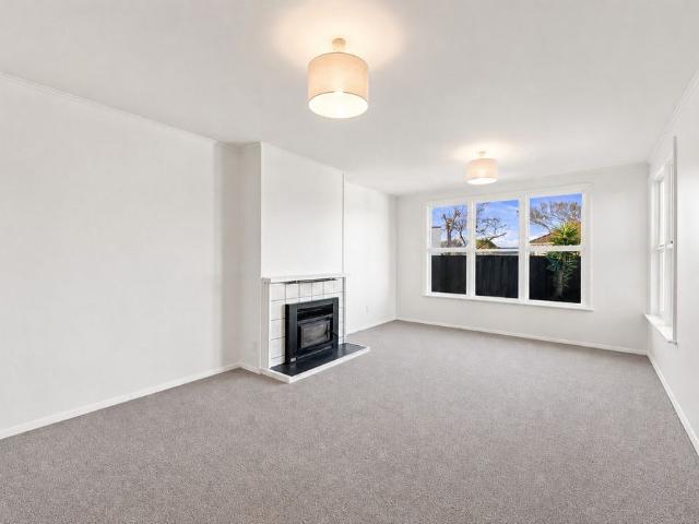 House for rent in Chaslands, Canterbury